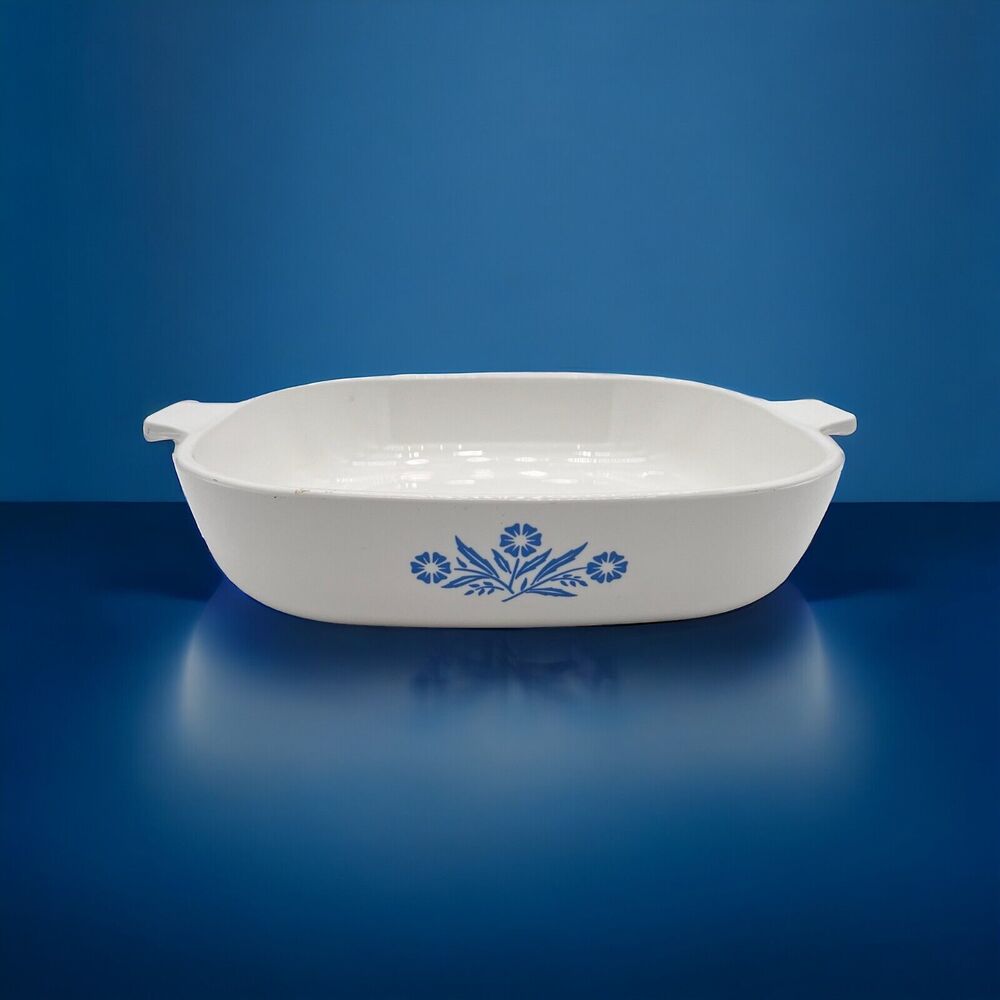 CorningWare Blue Cornflower 10" Casserole Dish P-10-B NO LID Vtg 1960s Bakeware